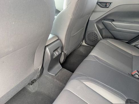 Used 2025 Subaru Crosstrek 2.0i Premium image 17