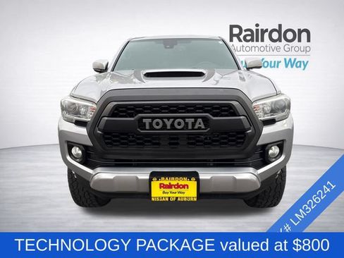 Used 2020 Toyota Tacoma TRD Sport w/ Technology Package AWD/4WD image 2