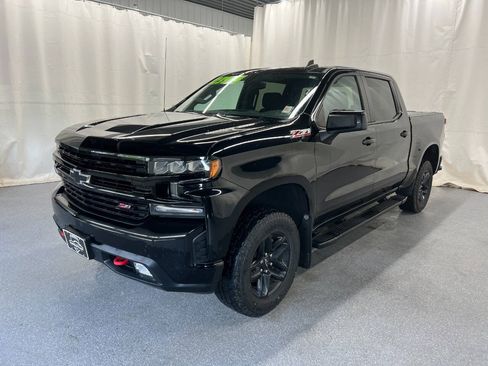 Used 2019 Chevrolet Silverado 1500 LT Trail Boss w/ Bed Protection Package AWD/4WD image 1