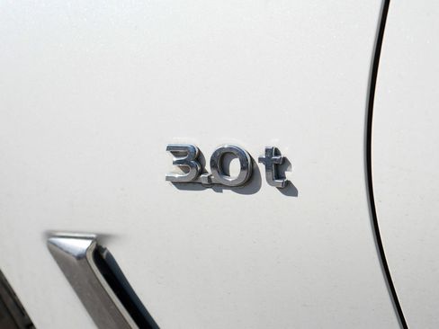 Used 2018 INFINITI Q60 3.0t Luxe w/ Sensory Package 3.0T Luxe image 6