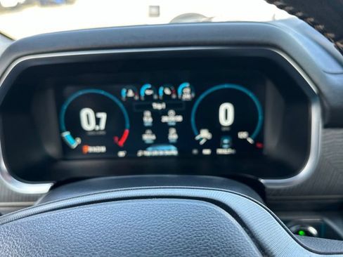 Used 2022 Ford F150 Platinum w/ Equipment Group 701A High AWD/4WD image 9