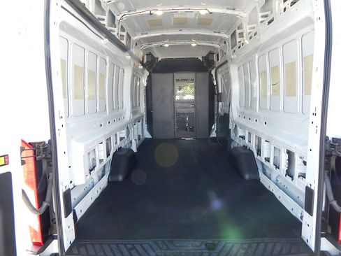 Used 2017 Ford Transit 250 148 High Roof Extended image 3