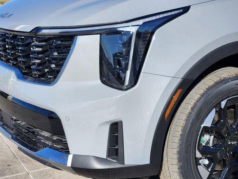 New 2026 Kia Sorento S AWD/4WD image 6