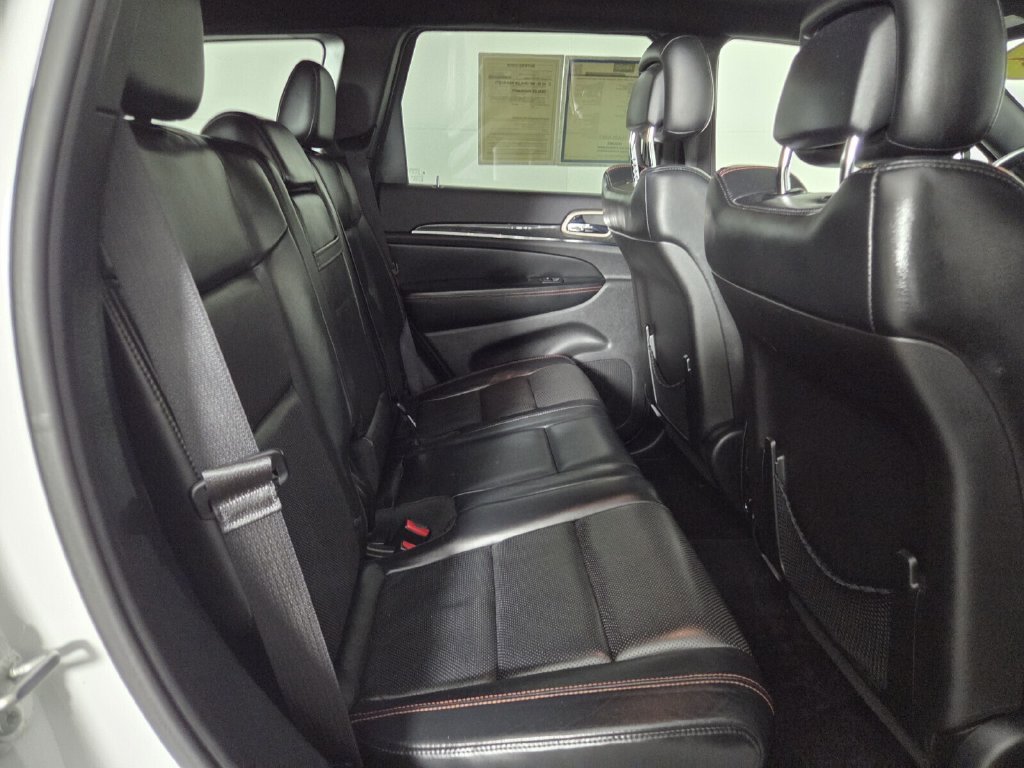 Used 2016 Jeep Grand Cherokee Limited 75th Anniversary AWD/4WD image 28