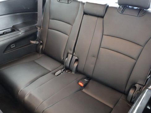 Used 2022 Honda Pilot EX-L image 11