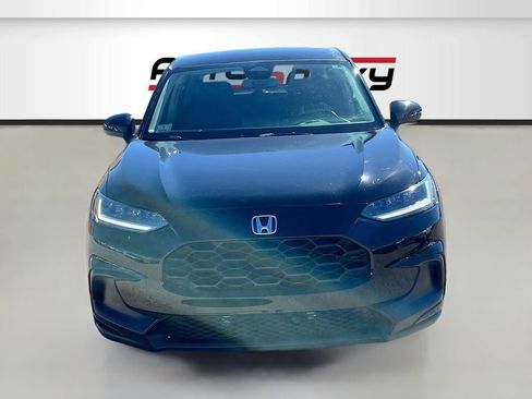 Used 2024 Honda HR-V LX image 2