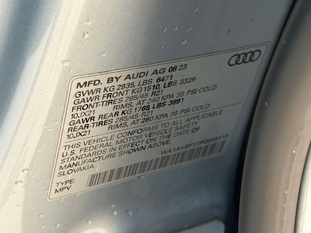 Used 2023 Audi Q8 Premium w/ Black Optic Package AWD/4WD image 18