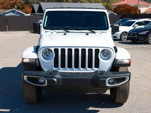 Used 2023 Jeep Gladiator Sport image 24