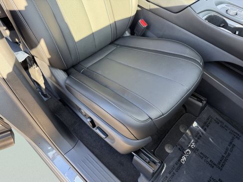 Used 2025 INFINITI QX60 Luxe image 61