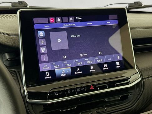 Used 2023 Jeep Compass Altitude image 15