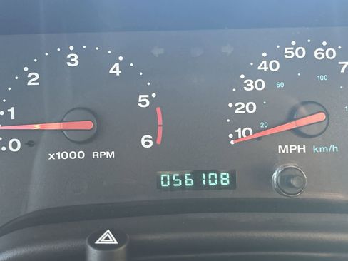 Used 2001 Jeep Wrangler Sahara image 18