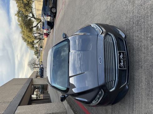 Used 2016 Ford Fusion SE image 8