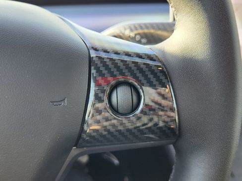 Used 2020 Tesla Model 3 Performance image 33