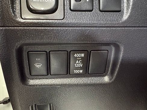 Used 2021 Toyota 4Runner SR5 Premium w/ Moonroof Package AWD/4WD image 15