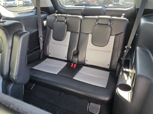 Certified 2022 Ford Explorer XLT w/ Equipment Group 202A RWD image 19