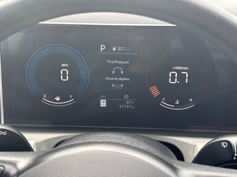 Used 2026 Hyundai Tucson SEL AWD/4WD image 37