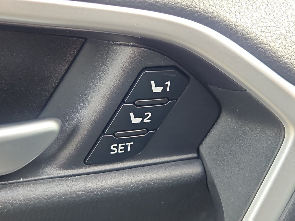 Used 2024 Toyota RAV4 XLE Premium w/ Weather Package AWD/4WD image 20