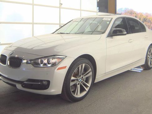 Used 2015 BMW 335i xDrive Sedan w/ Technology Package image 1