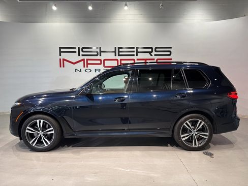 Used 2024 BMW X7 xDrive40i w/ M Sport Package image 9