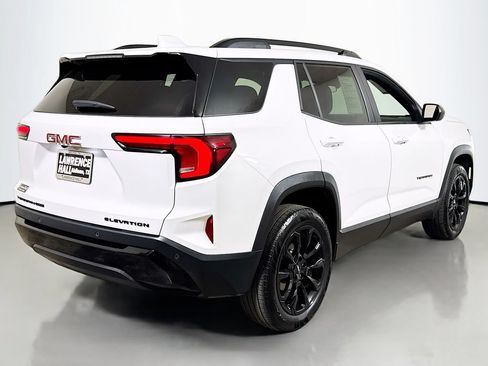 Used 2026 GMC Terrain Elevation w/ Elevation Premium Package AWD/4WD image 4