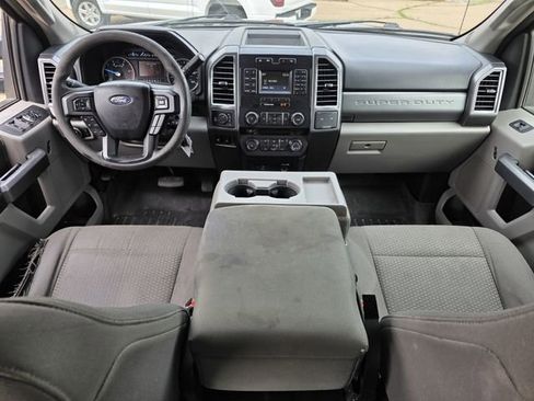 Used 2017 Ford F350 XLT w/ XLT Value Package image 8