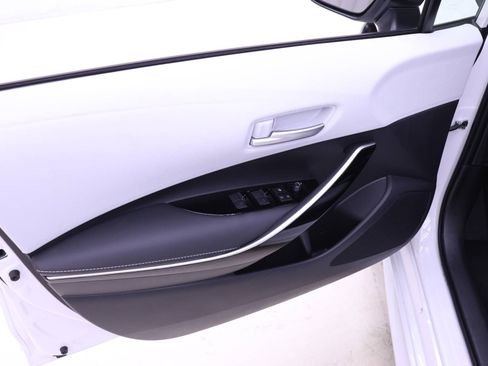 New 2026 Toyota Corolla XSE image 11