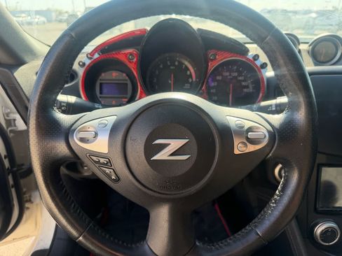 Certified 2019 Nissan 370Z Coupe RWD image 10