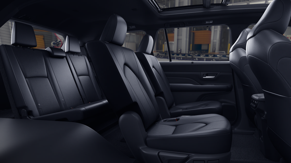 New 2026 Toyota Grand Highlander AWD Hybrid image 21