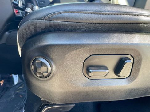 Used 2024 Jeep Wrangler Unlimited Rubicon 392 image 27