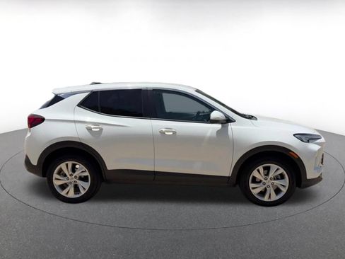 Used 2025 Buick Encore GX Preferred FWD image 16