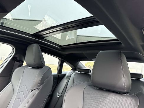 New 2026 BMW 228i xDrive w/ Technology Package image 4