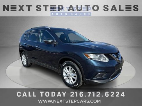 Used 2015 Nissan Rogue SV w/ SV Premium Package image 1