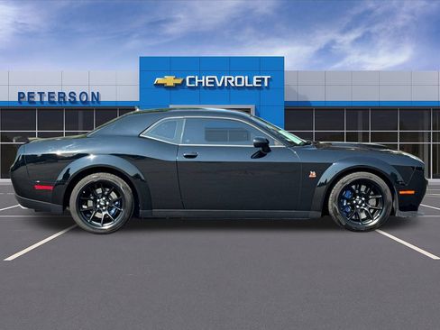 Used 2023 Dodge Challenger R/T Scat Pack RWD image 3