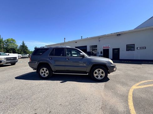 Used 2003 Toyota 4Runner Limited AWD/4WD image 17