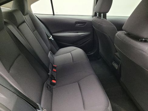 Used 2025 Toyota Corolla LE image 19