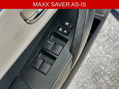 Used 2015 Toyota Corolla LE FWD image 20