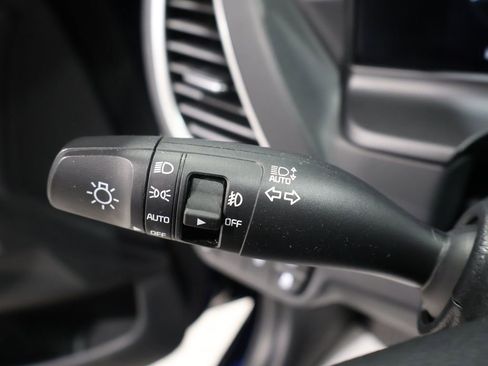 Used 2025 Kia Seltos EX image 40