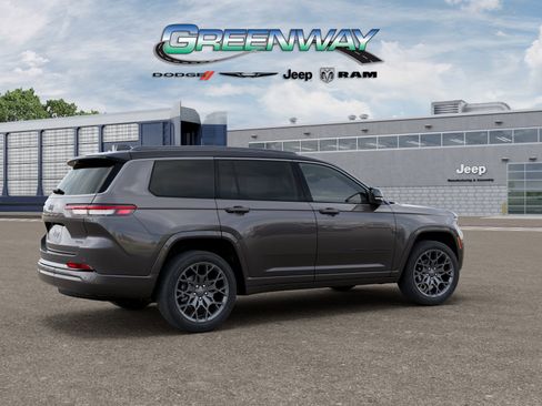 New 2026 Jeep Grand Cherokee L Summit AWD/4WD image 4