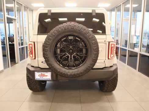 New 2026 Ford Bronco Outer Banks image 24