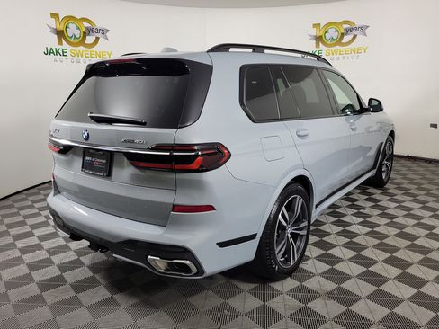 Certified 2025 BMW X7 xDrive40i w/ M Sport Package AWD/4WD image 7