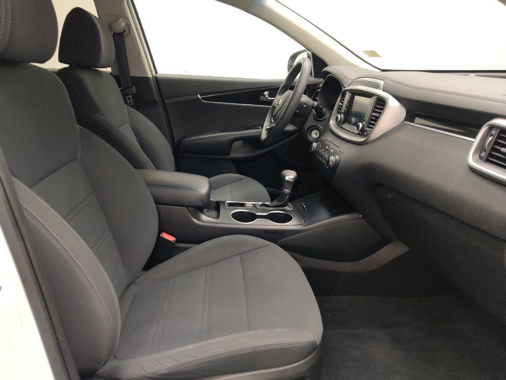 Used 2019 Kia Sorento AWD image 21