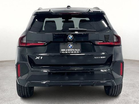 New 2026 BMW X1 xDrive28i w/ M Sport Package AWD/4WD image 4