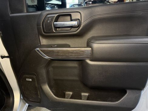 Used 2020 Chevrolet Silverado 2500 LTZ w/ LTZ Convenience Package AWD/4WD image 32