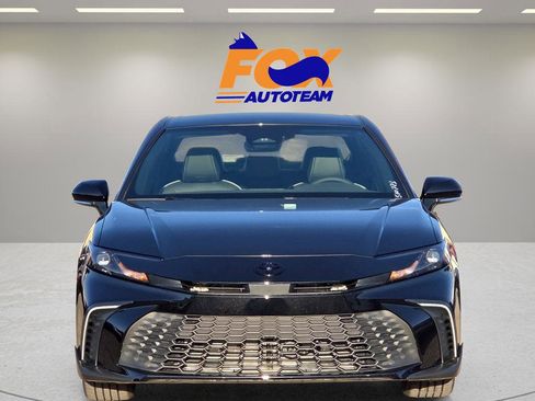 Used 2026 Toyota Camry SE w/ Convenience Package image 7