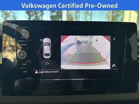 Certified 2025 Volkswagen Jetta Sport image 17