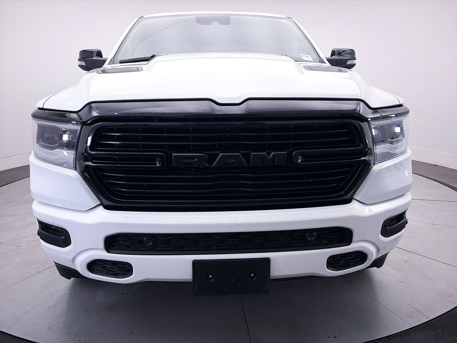 Used 2023 RAM 1500 Laramie AWD/4WD image 8