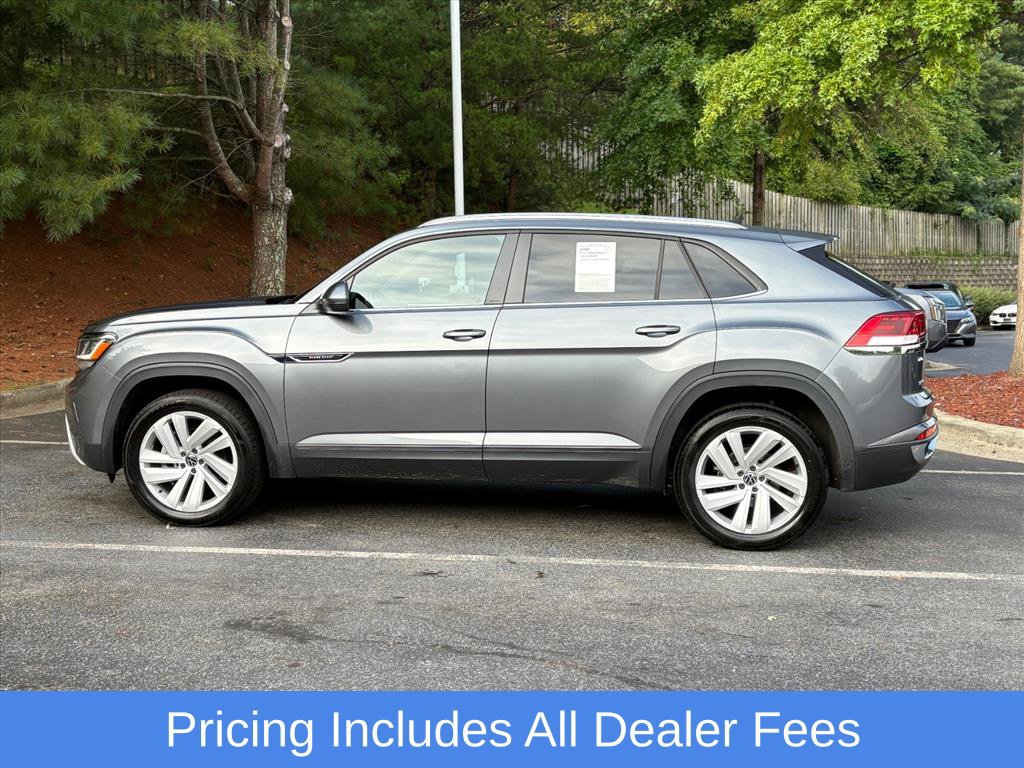 Used 2023 Volkswagen Atlas Cross Sport SE FWD image 4
