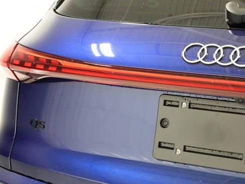 New 2025 Audi Q5 Premium Plus image 8