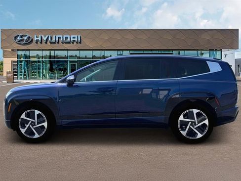 New 2026 Hyundai Ioniq 9 Limited image 3