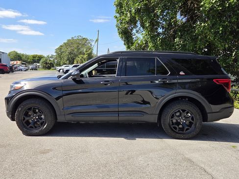 Used 2023 Ford Explorer Timberline w/ Timberline Technology Package AWD/4WD image 2